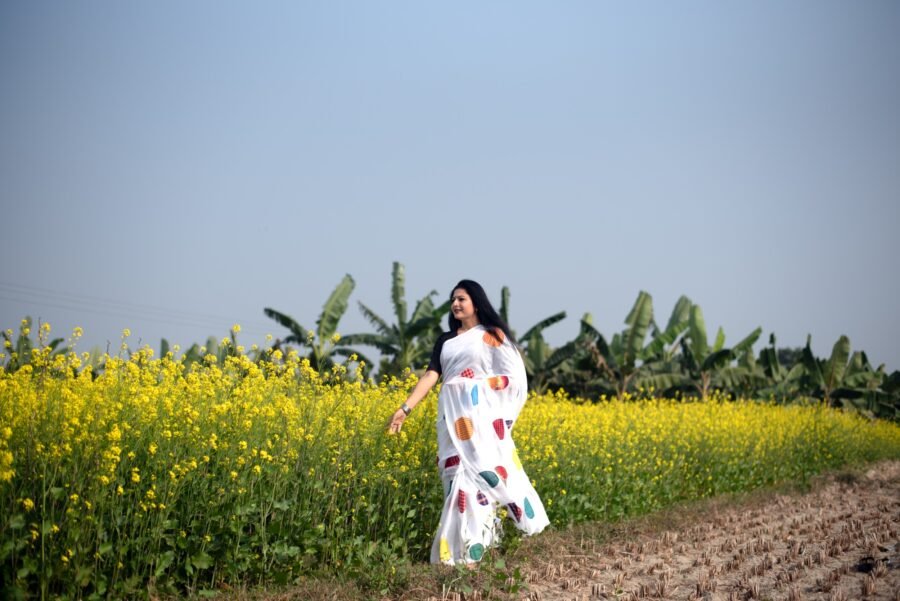 Gamchha Polka - White - Image 7